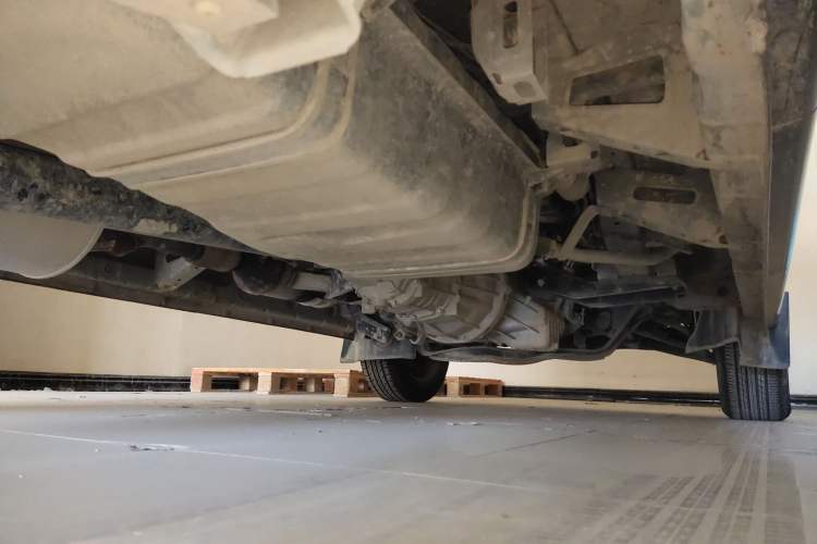 Used CHANGAN KUAYUE Xing V5 2021 1.5L Jinbao Edition Luxury Version JL473QH Chassis Rear Right