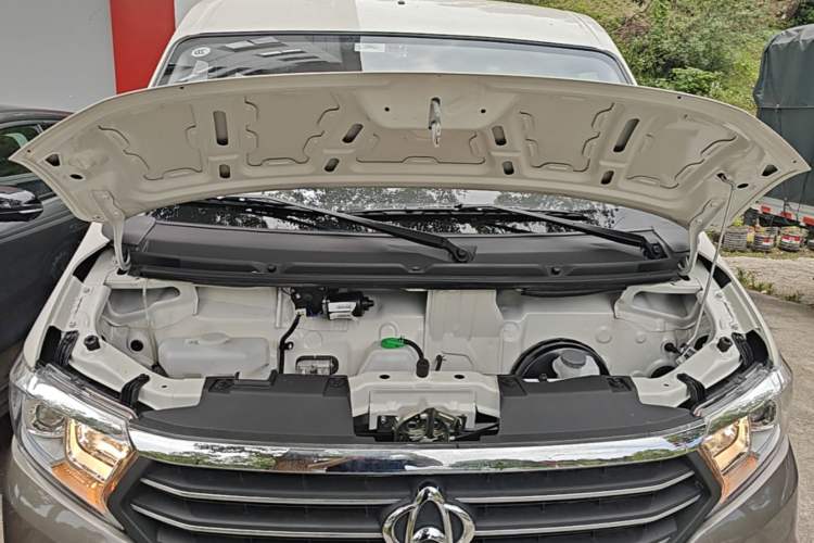 Used CHANGAN KUAYUE Xing V5 2021 1.5L Fortune-Attracting Edition Comfort Model JL473QH Engine Bay