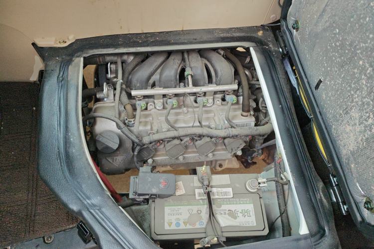 Used CHANGAN KUAYUE Xing V5  Engine Bay