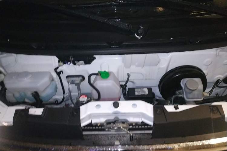 Used CHANGAN KUAYUE Xing V5 2021 1.5L Jinbao Edition Comfort Version JL473QH Engine Bay