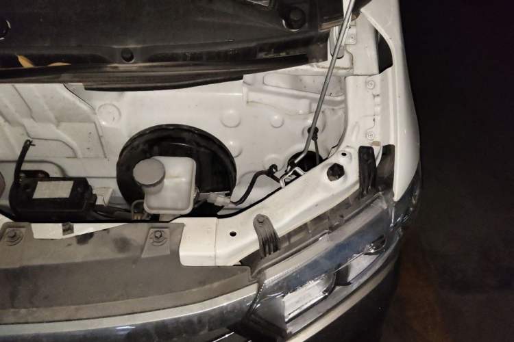 Used CHANGAN KUAYUE Xing V5 2021 1.5L Jinbao Edition Comfort Version JL473QH Engine Bay Left