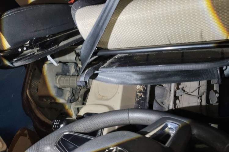 Used CHANGAN KUAYUE Xing V5 2021 1.6L Jinbao Edition Luxury Version DAM16KR Engine Bay