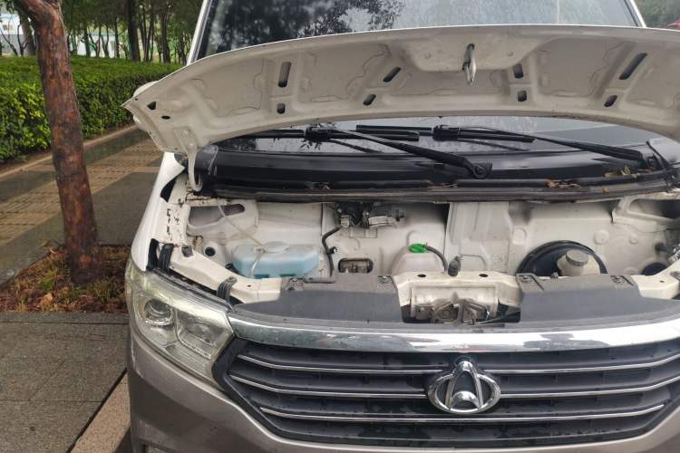 Used CHANGAN KUAYUE Xing V5 2021 1.6L Jinbao Edition Comfort Version DAM16KR Engine Bay Right