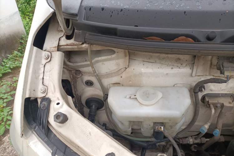 Used CHANGAN KUAYUE Xing V5 2021 1.5L 2-Seat JL473QH Engine Bay Right