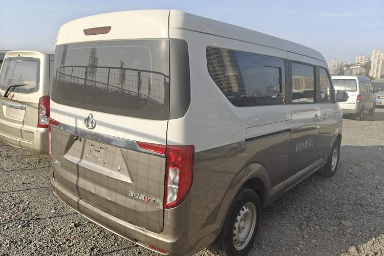 Used CHANGAN KUAYUE Xing V5 2021 1.5L Fortune-Attracting Edition Comfort Model JL473QH Exterior 4