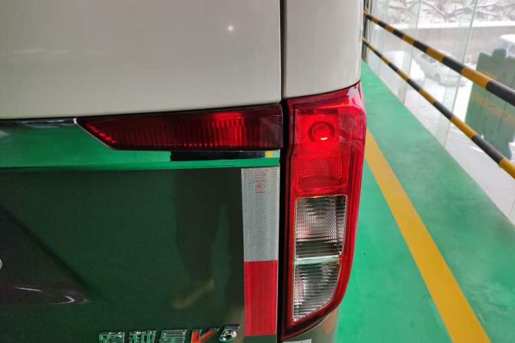 Used CHANGAN KUAYUE Xing V5 2021 1.5L Jinbao Edition Comfort Version JL473QH Exterior 6