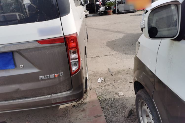 Used CHANGAN KUAYUE Xing V5 2021 1.6L Fortune-Attracting Edition Comfort Model DAM16KR Exterior 6