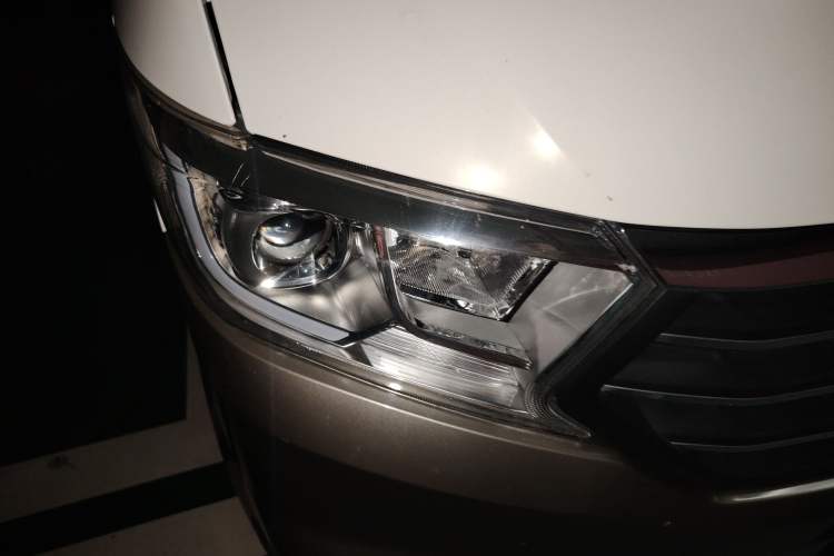 Used CHANGAN KUAYUE Xing V5 2021 1.5L Jinbao Edition Comfort Version JL473QH Exterior 6