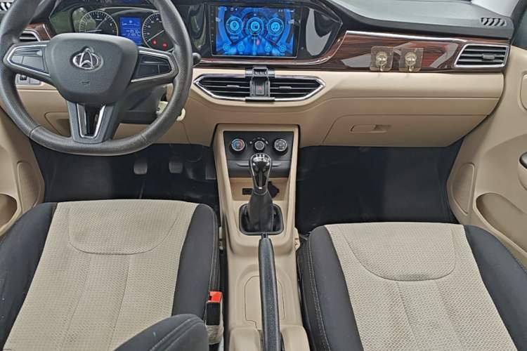 Used CHANGAN KUAYUE Xing V5 2021 1.5L Fortune-Attracting Edition Comfort Model JL473QH Gear Lever