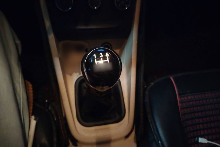 Used CHANGAN KUAYUE Xing V5 2021 1.5L Jinbao Edition Comfort Version JL473QH Gear Lever