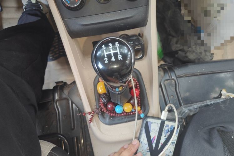 Used CHANGAN KUAYUE Xing V5 2021 1.6L Jinbao Edition Comfort Version DAM16KR Gear Lever