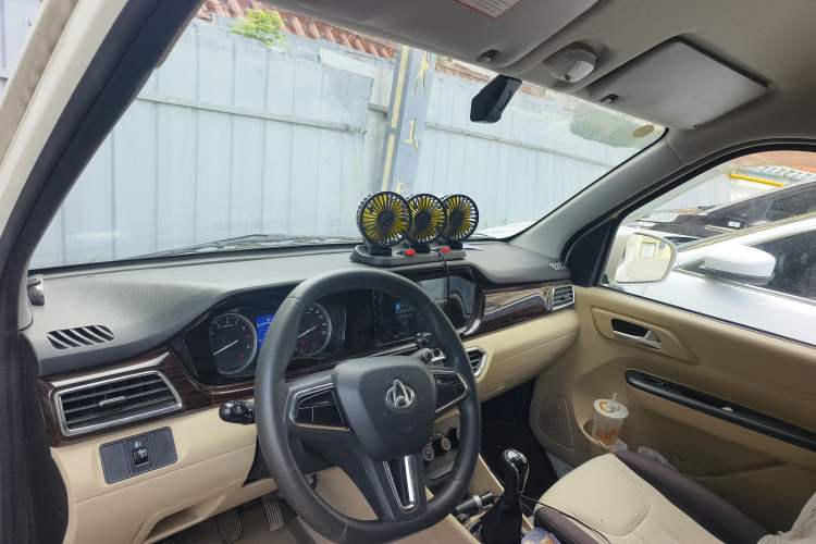 Used CHANGAN KUAYUE Xing V5 2021 1.5L Jinbao Edition Luxury Version JL473QH Headliner