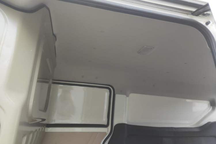 Used CHANGAN KUAYUE Xing V5 2021 1.5L Jinbao Edition Comfort Version JL473QH Headliner