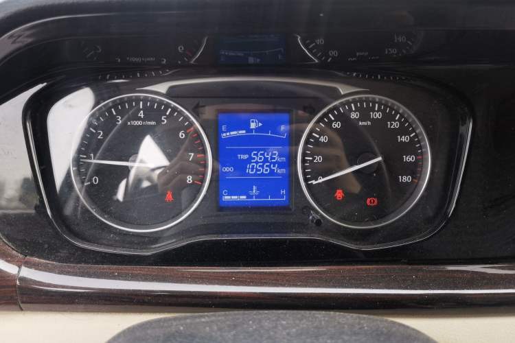 Used CHANGAN KUAYUE Xing V5 2021 1.6L Jinbao Edition Luxury Version DAM16KR Instrument Cluster