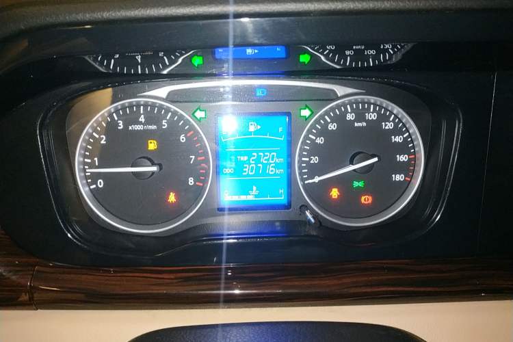 Used CHANGAN KUAYUE Xing V5 2021 1.5L Jinbao Edition Comfort Version JL473QH Instrument Cluster