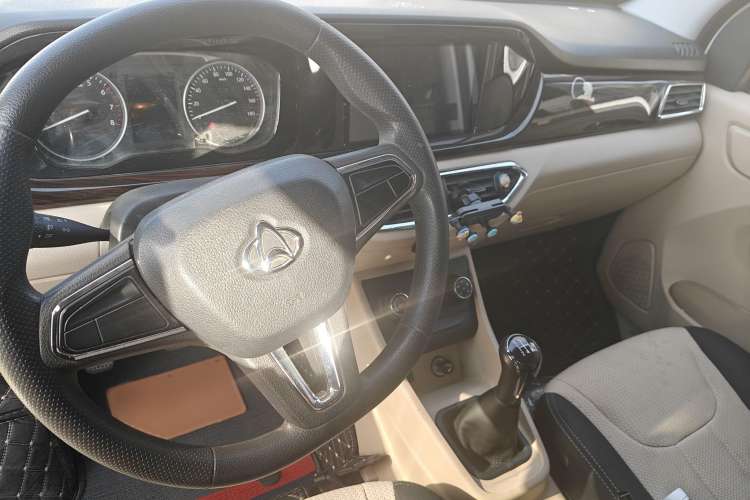 Used CHANGAN KUAYUE Xing V5 2021 1.5L Fortune-Attracting Edition Comfort Model JL473QH Interior 1