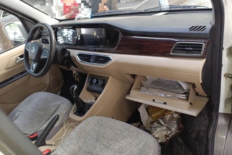 Used CHANGAN KUAYUE Xing V5 2021 1.6L Jinbao Edition Comfort Version DAM16KR Interior 2
