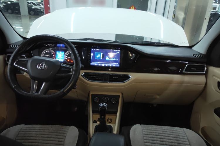Used CHANGAN KUAYUE Xing V5 2021 1.5L Fortune-Attracting Edition Comfort Model JL473QH Interior 2