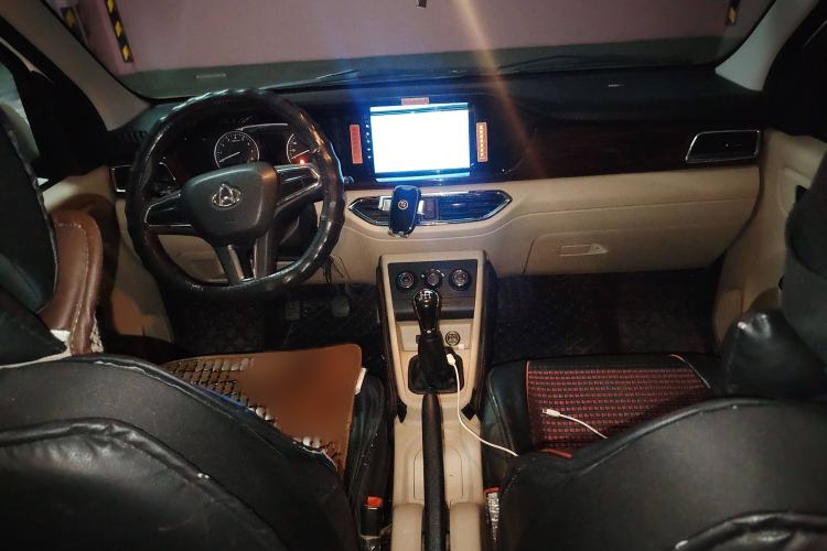 Used CHANGAN KUAYUE Xing V5 2021 1.5L Jinbao Edition Comfort Version JL473QH Interior 2
