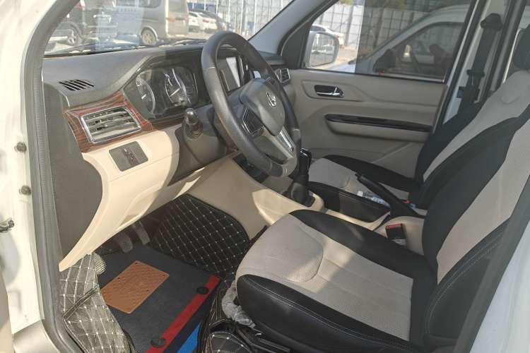 Used CHANGAN KUAYUE Xing V5 2021 1.5L Fortune-Attracting Edition Comfort Model JL473QH Interior 2