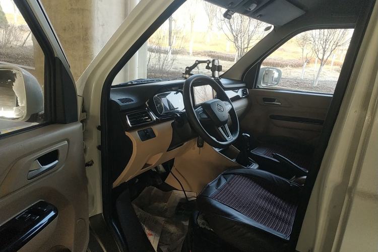 Used CHANGAN KUAYUE Xing V5 2021 1.5L Jinbao Edition Comfort Version JL473QH Interior 3