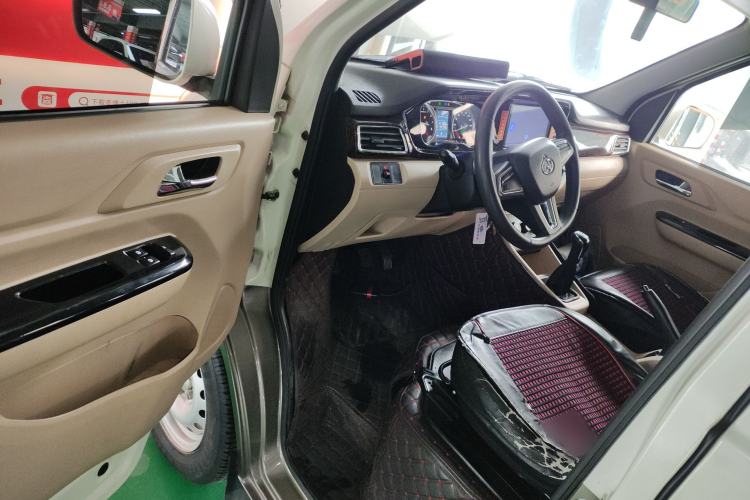 Used CHANGAN KUAYUE Xing V5 2021 1.5L Jinbao Edition Comfort Version JL473QH Interior 3