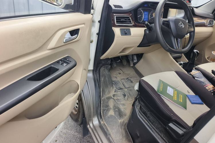 Used CHANGAN KUAYUE Xing V5 2021 1.5L Jinbao Edition Luxury Version JL473QH Interior 3