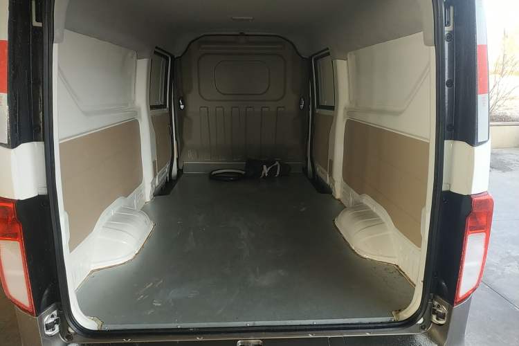 Used CHANGAN KUAYUE Xing V5 2021 1.5L Jinbao Edition Comfort Version JL473QH Interior 4