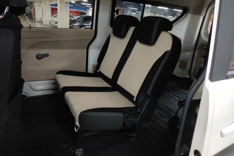 Used CHANGAN KUAYUE Xing V5 2021 1.5L Fortune-Attracting Edition Comfort Model JL473QH Interior 4