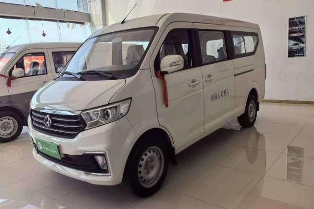 Used CHANGAN KUAYUE Xing V5 2021 1.6L Fortune-Attracting Edition Comfort Model DAM16KR