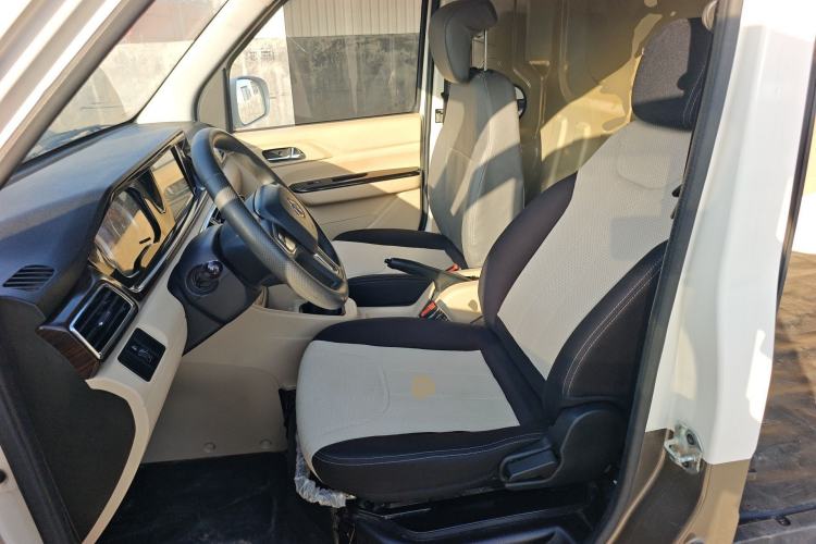 Used CHANGAN KUAYUE Xing V5 2021 1.6L Jinbao Edition Luxury Version DAM16KR Left Front Seat