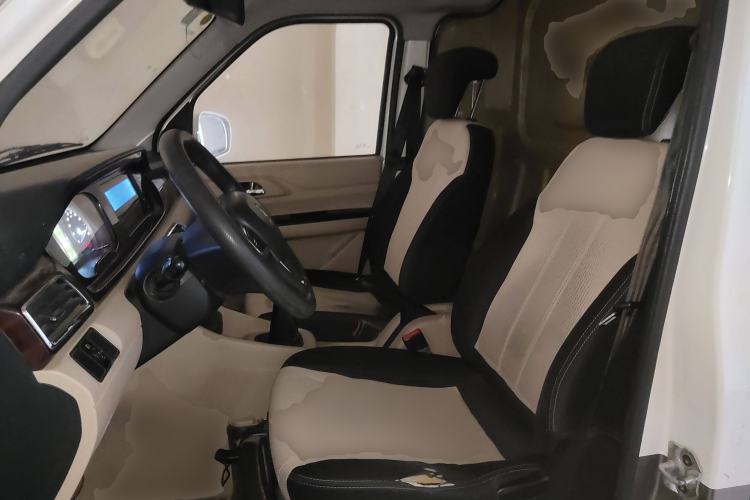Used CHANGAN KUAYUE Xing V5 2021 1.5L Jinbao Edition Luxury Version JL473QH Left Front Seat