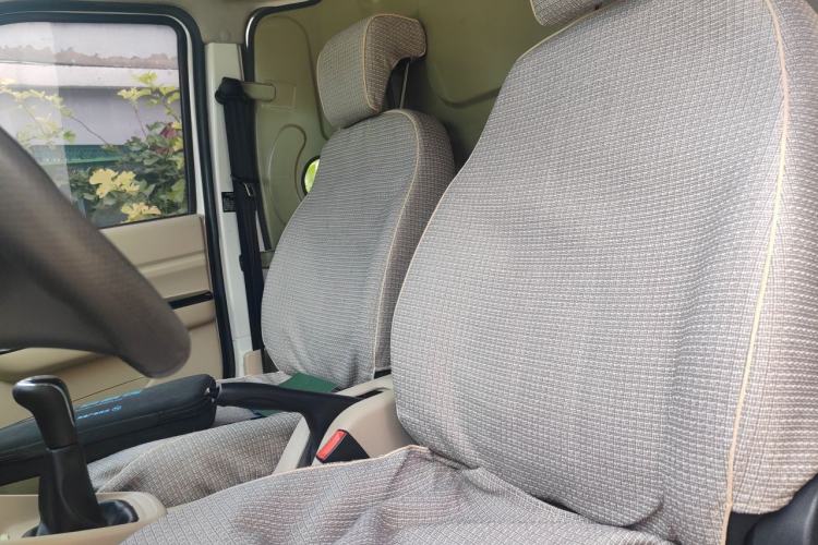 Used CHANGAN KUAYUE Xing V5 2021 1.6L Jinbao Edition Luxury Version DAM16KR Left Front Seat