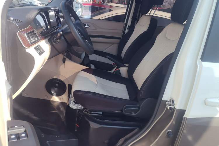 Used CHANGAN KUAYUE Xing V5 2021 1.5L Fortune-Attracting Edition Comfort Model JL473QH Left Front Seat