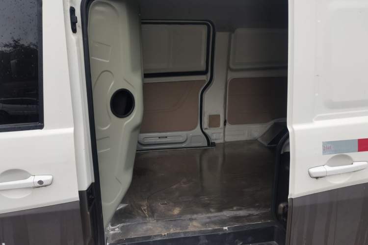 Used CHANGAN KUAYUE Xing V5 2021 1.6L Jinbao Edition Comfort Version DAM16KR Left Rear Seat