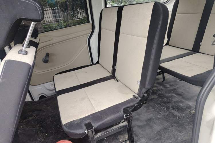 Used CHANGAN KUAYUE Xing V5 2021 1.5L Fortune-Attracting Edition Comfort Model JL473QH Left Rear Seat