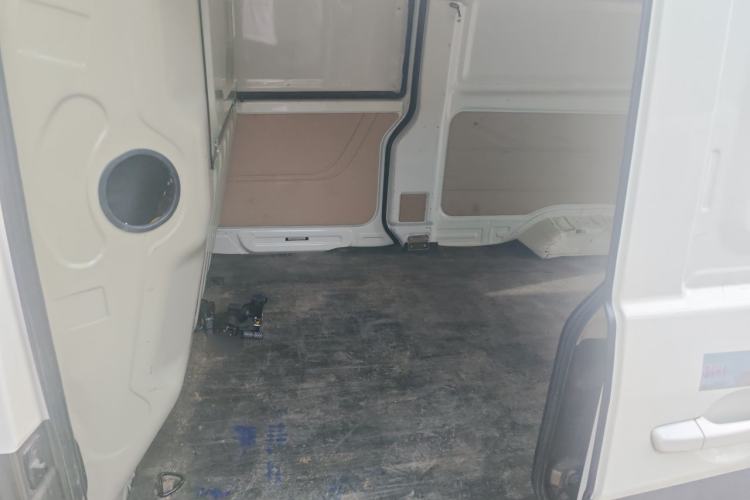 Used CHANGAN KUAYUE Xing V5 2021 1.6L Jinbao Edition Luxury Version DAM16KR Left Rear Seat