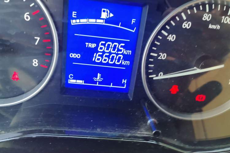 Used CHANGAN KUAYUE Xing V5 2021 1.6L Jinbao Edition Luxury Version DAM16KR Odometer Close Up
