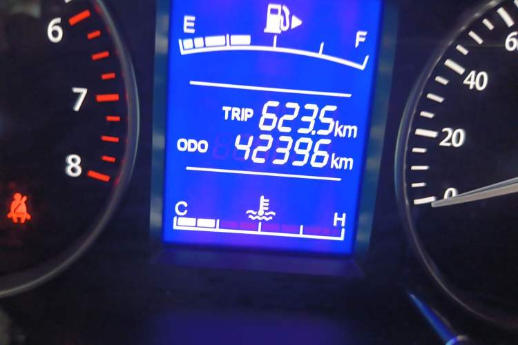 Used CHANGAN KUAYUE Xing V5 2021 1.6L Jinbao Edition Comfort Version DAM16KR Odometer Close Up