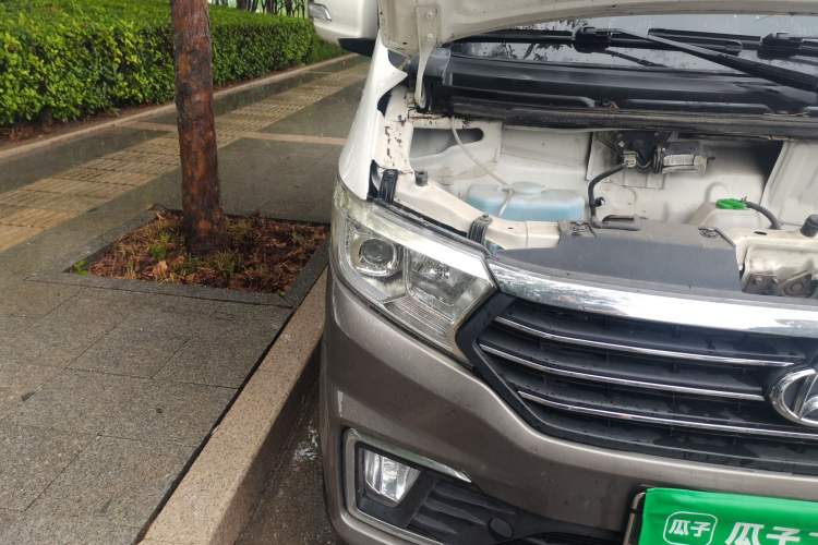 Used CHANGAN KUAYUE Xing V5 2021 1.6L Jinbao Edition Comfort Version DAM16KR Right Front Headlight