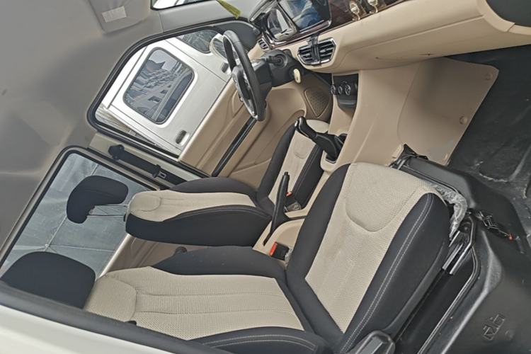 Used CHANGAN KUAYUE Xing V5 2021 1.5L Fortune-Attracting Edition Comfort Model JL473QH Right Front Seat