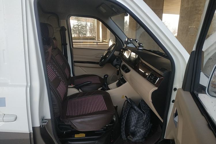 Used CHANGAN KUAYUE Xing V5 2021 1.5L Jinbao Edition Comfort Version JL473QH Right Front Seat