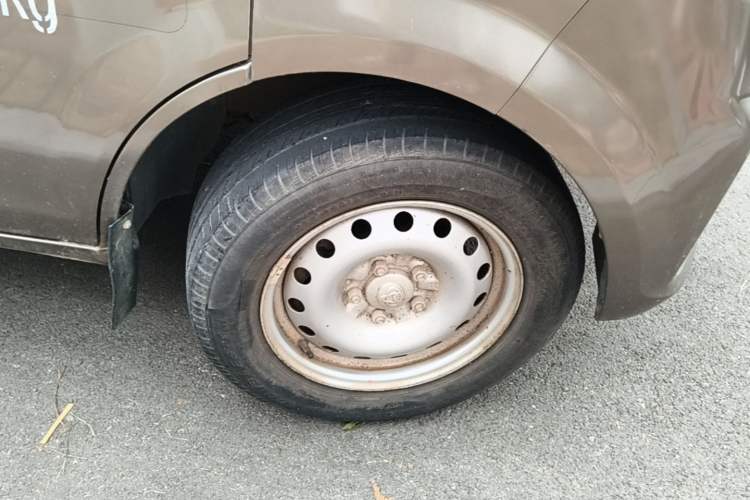 Used CHANGAN KUAYUE Xing V5 2021 1.5L Jinbao Edition Comfort Version JL473QH Right Front Wheel Hub