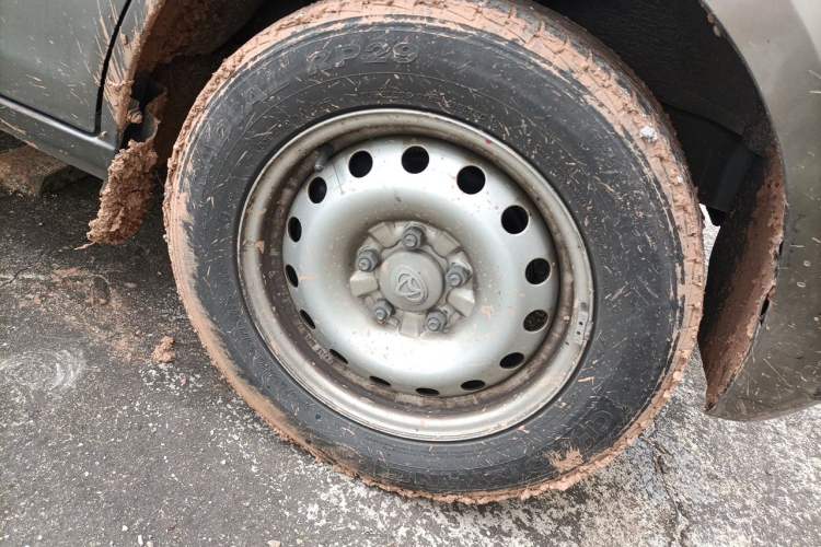Used CHANGAN KUAYUE Xing V5 2021 1.5L 2-Seat JL473QH Right Front Wheel Hub