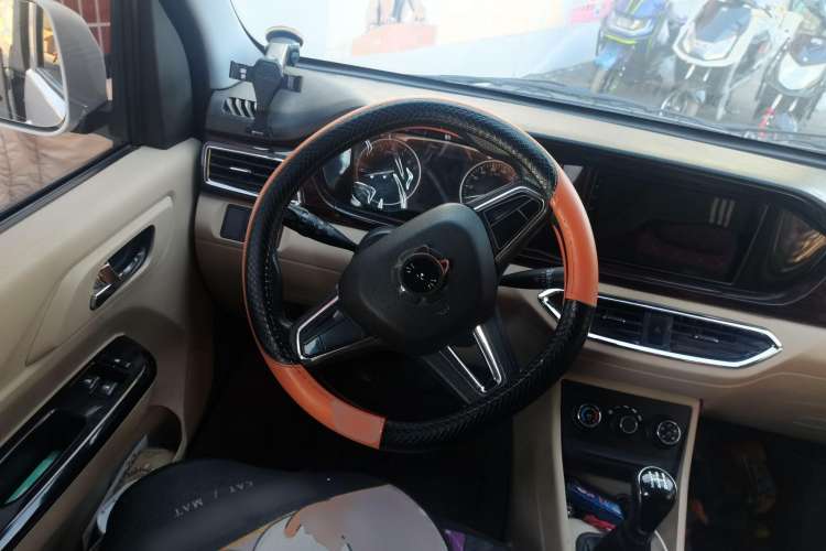 Used CHANGAN KUAYUE Xing V5 2021 1.5L Jinbao Edition Comfort Version JL473QH Steering Wheel