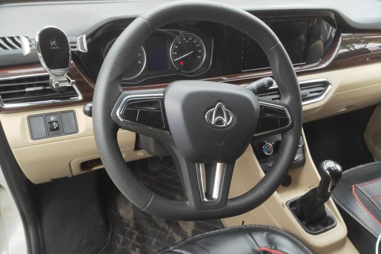 Used CHANGAN KUAYUE Xing V5 2021 1.5L Jinbao Edition Comfort Version JL473QH Steering Wheel