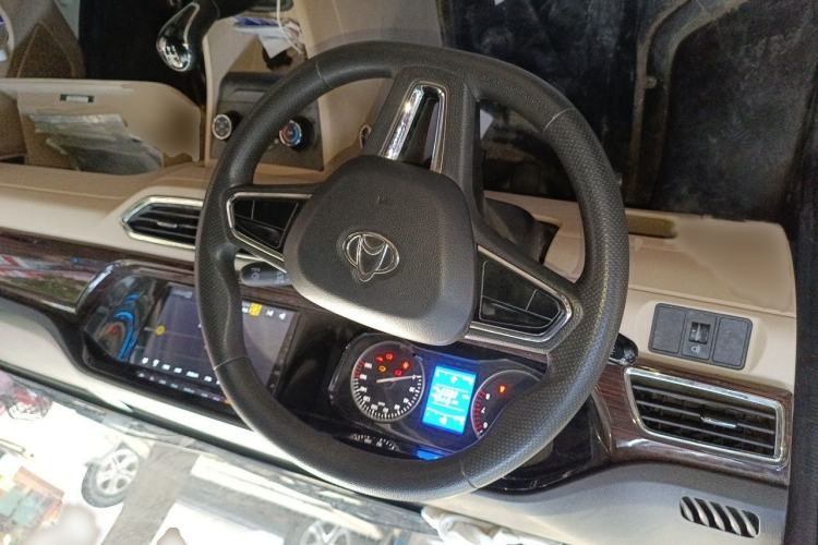 Used CHANGAN KUAYUE Xing V5 2021 1.6L Jinbao Edition Comfort Version DAM16KR Steering Wheel