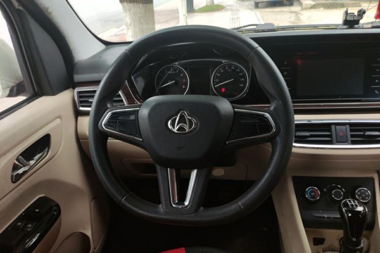 Used CHANGAN KUAYUE Xing V5 2021 1.5L Fortune-Attracting Edition Comfort Model JL473QH Steering Wheel