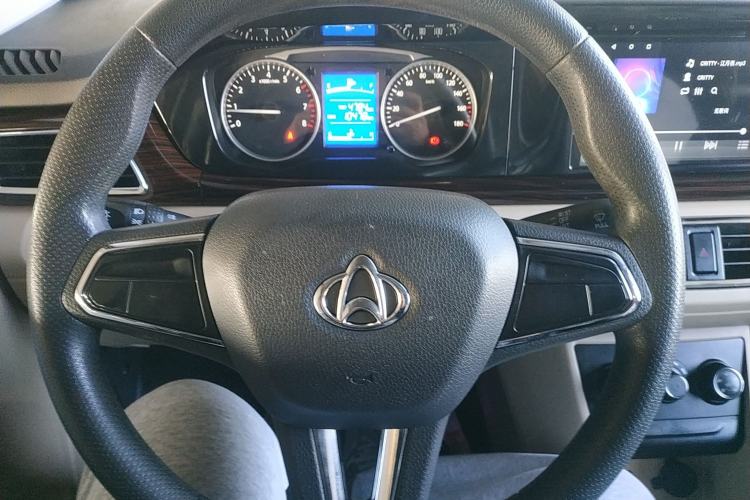 Used CHANGAN KUAYUE Xing V5 2021 1.5L Jinbao Edition Comfort Version JL473QH Steering Wheel