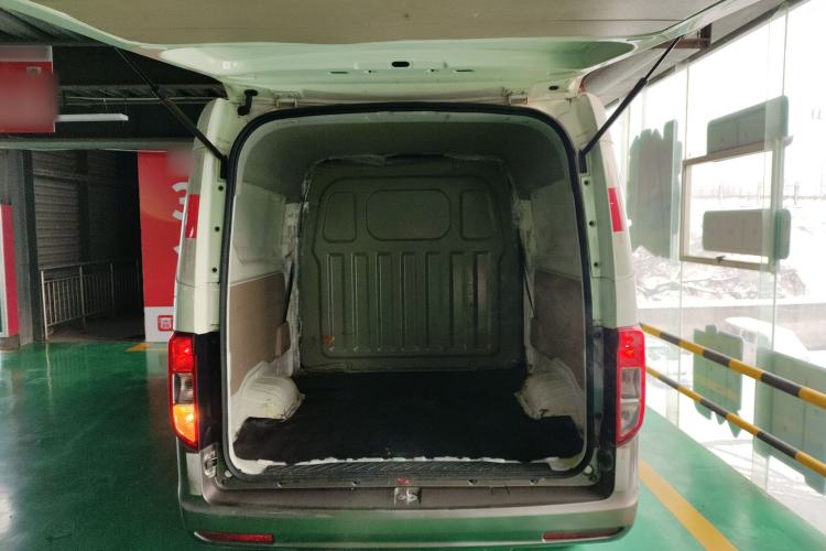 Used CHANGAN KUAYUE Xing V5 2021 1.5L Jinbao Edition Comfort Version JL473QH Trunk